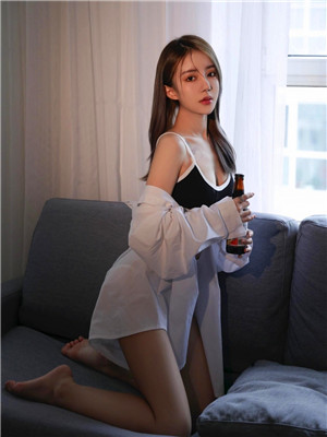 18岁女RAPPERDISSSUBS截图1